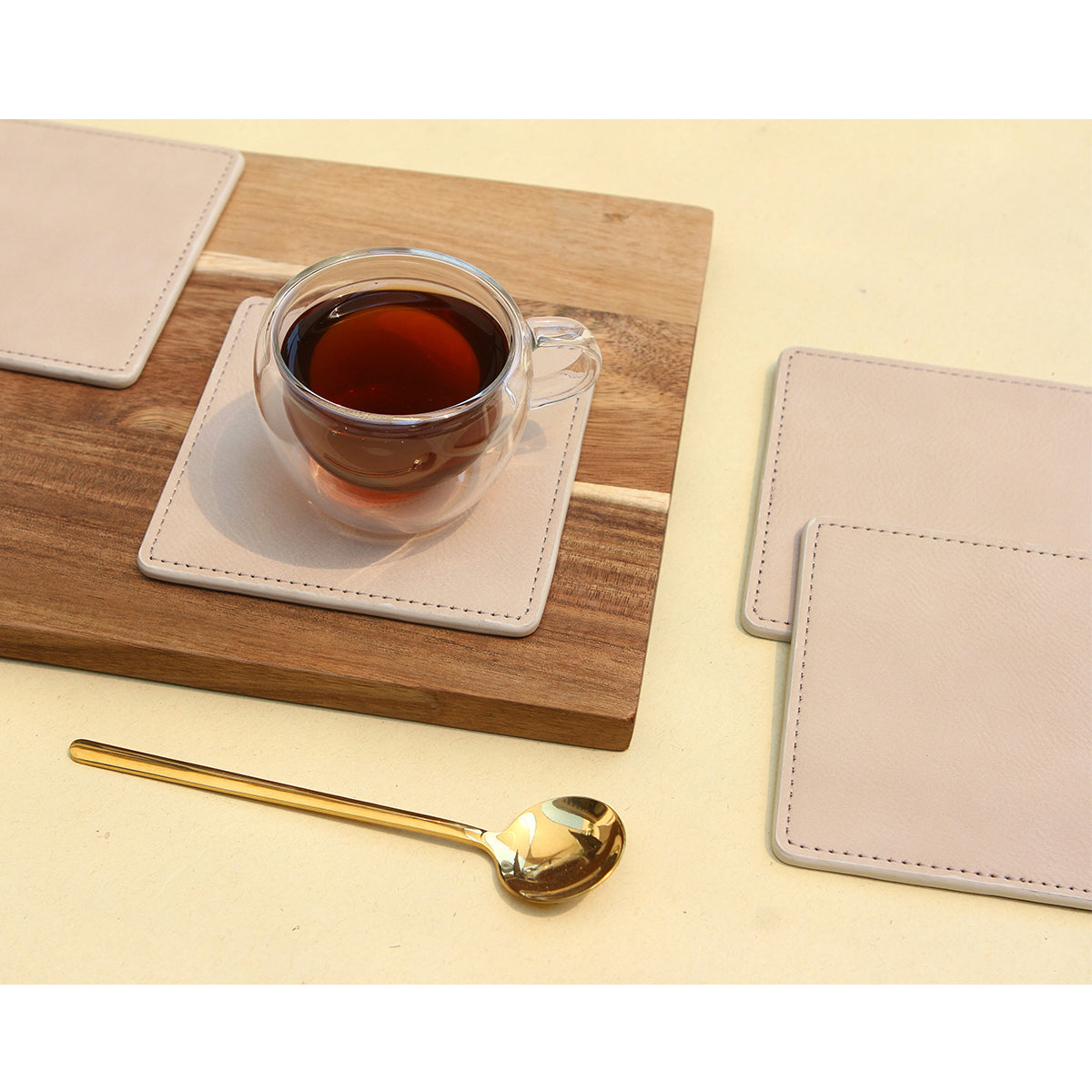 JUEGO DE PORTA VASOS TOFFEN