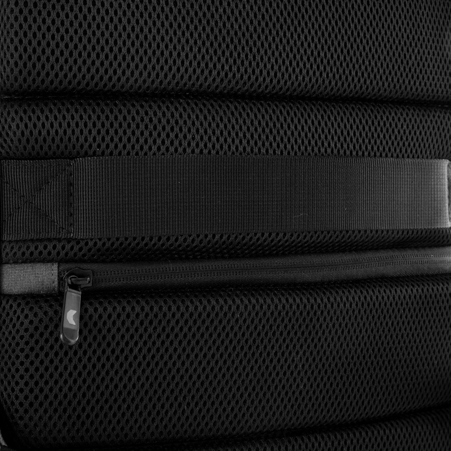 MOCHILA "FORCE 8"