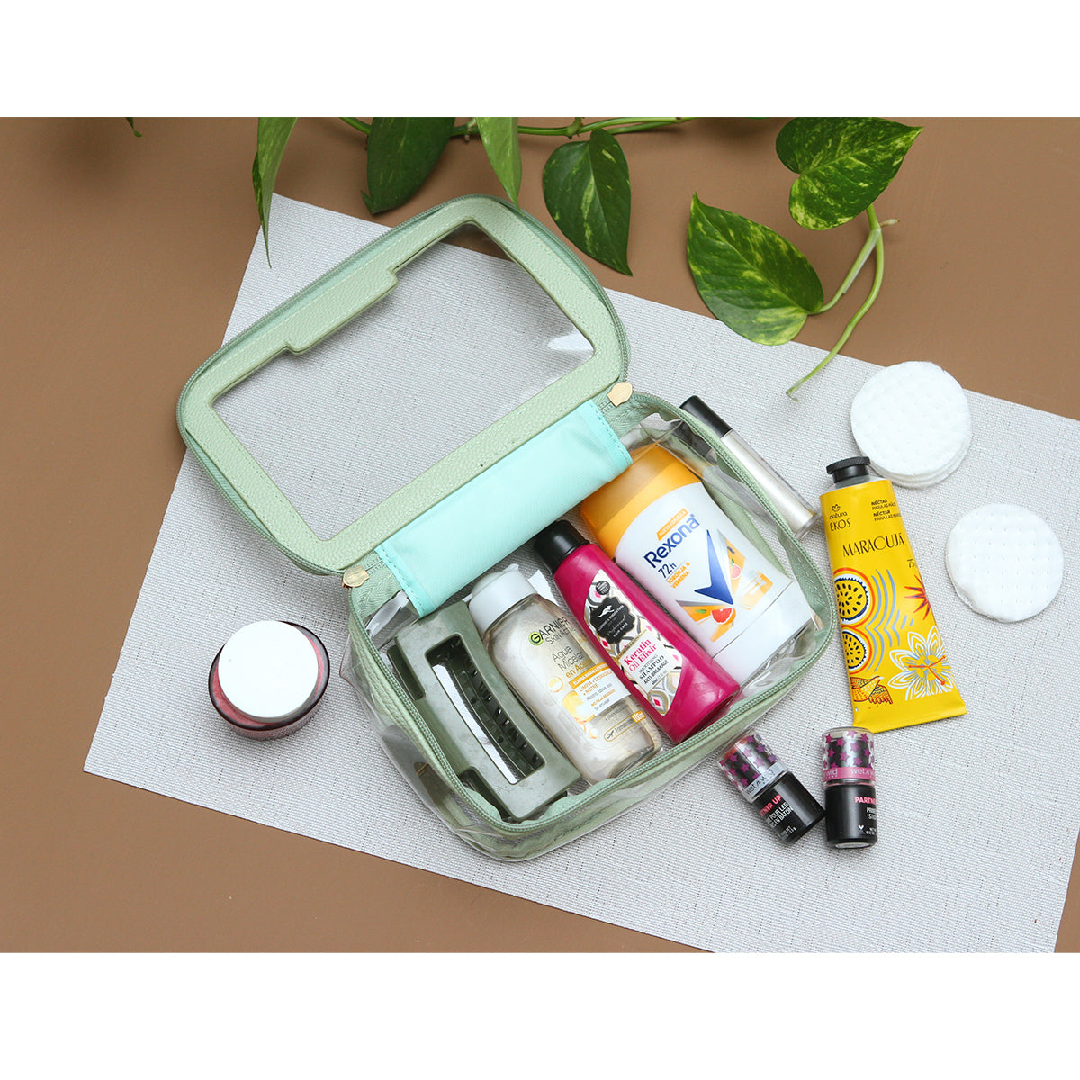 COSMETIQUERA STRATHY