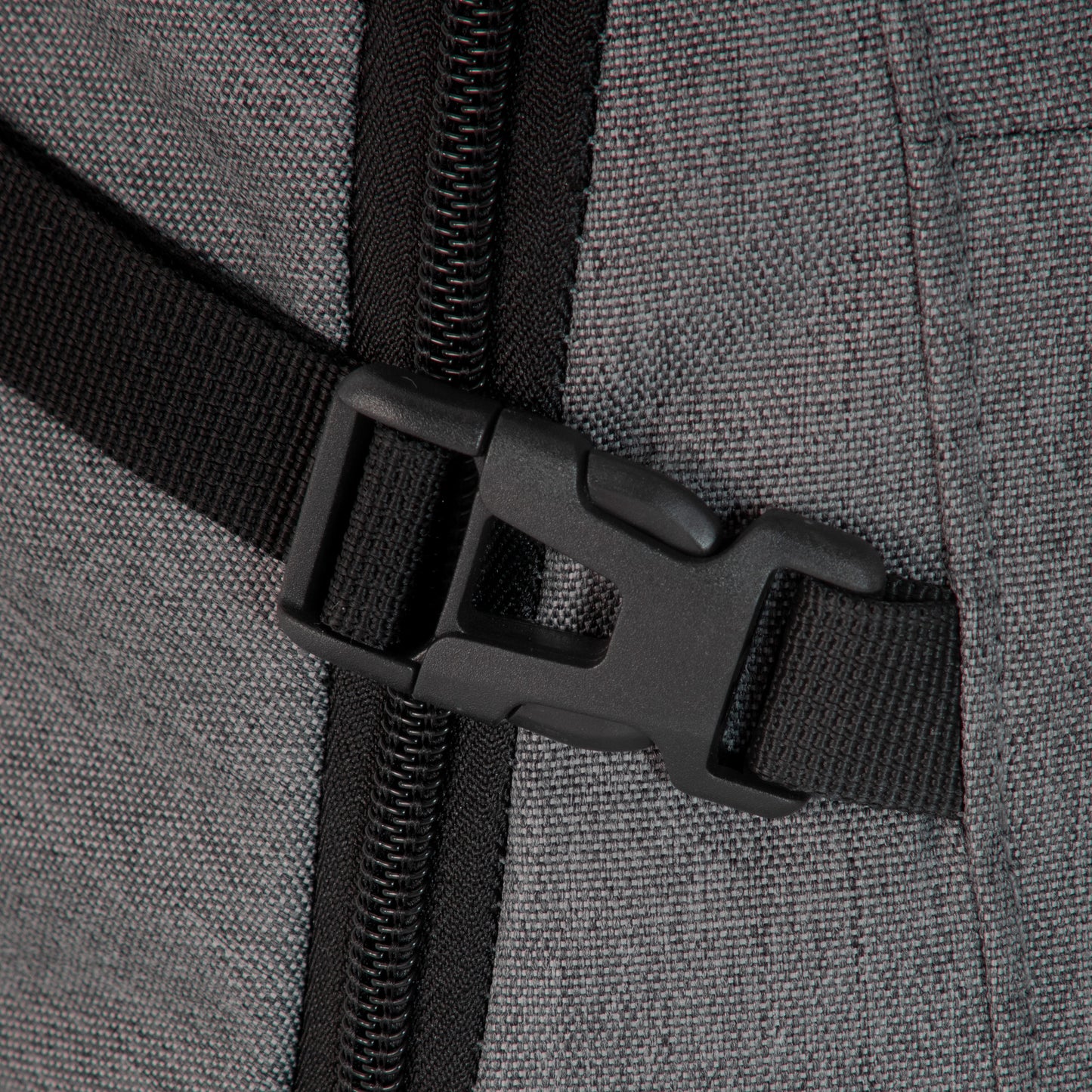 MOCHILA "FORCE 6"