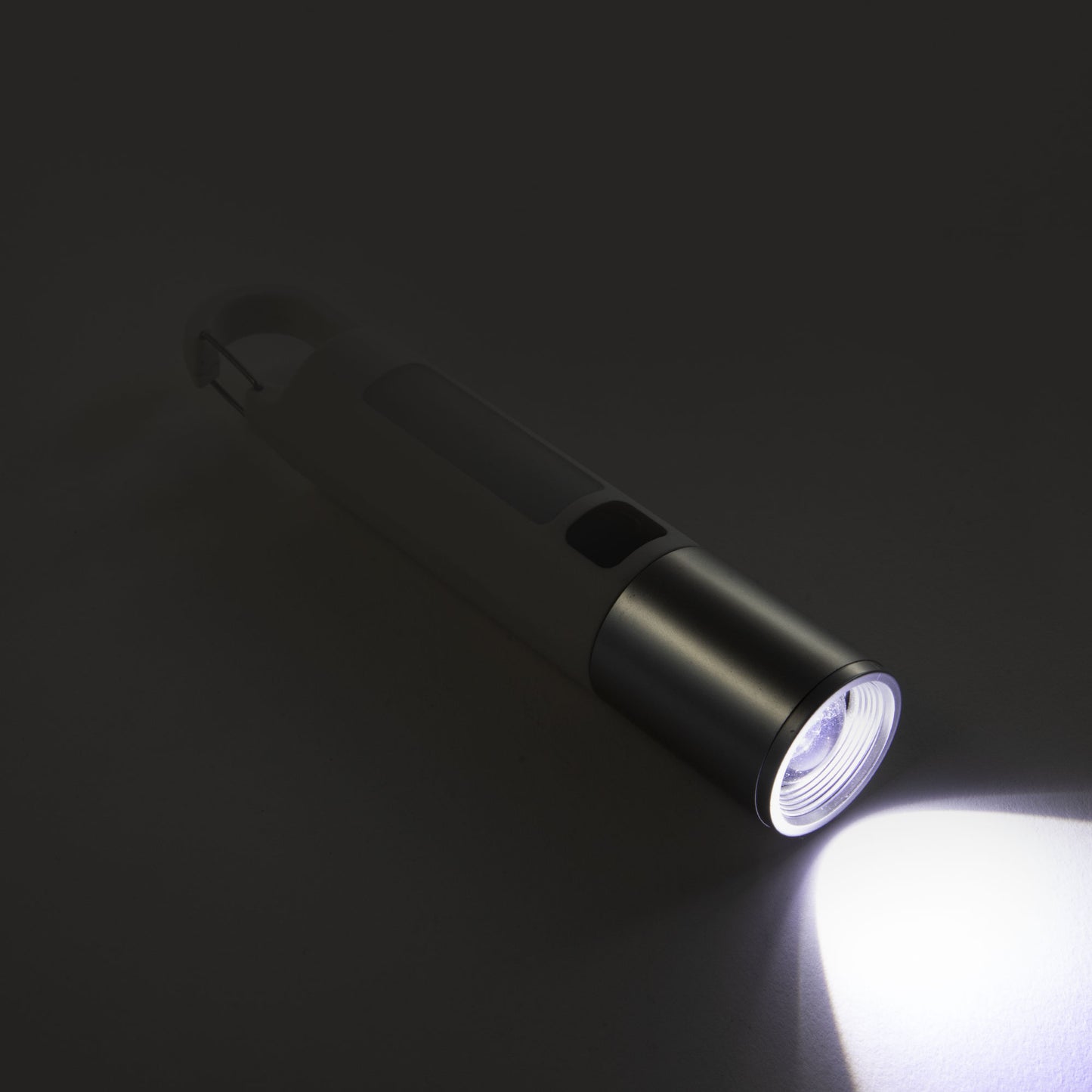 LINTERNA FUNCIONAL "SPARK"