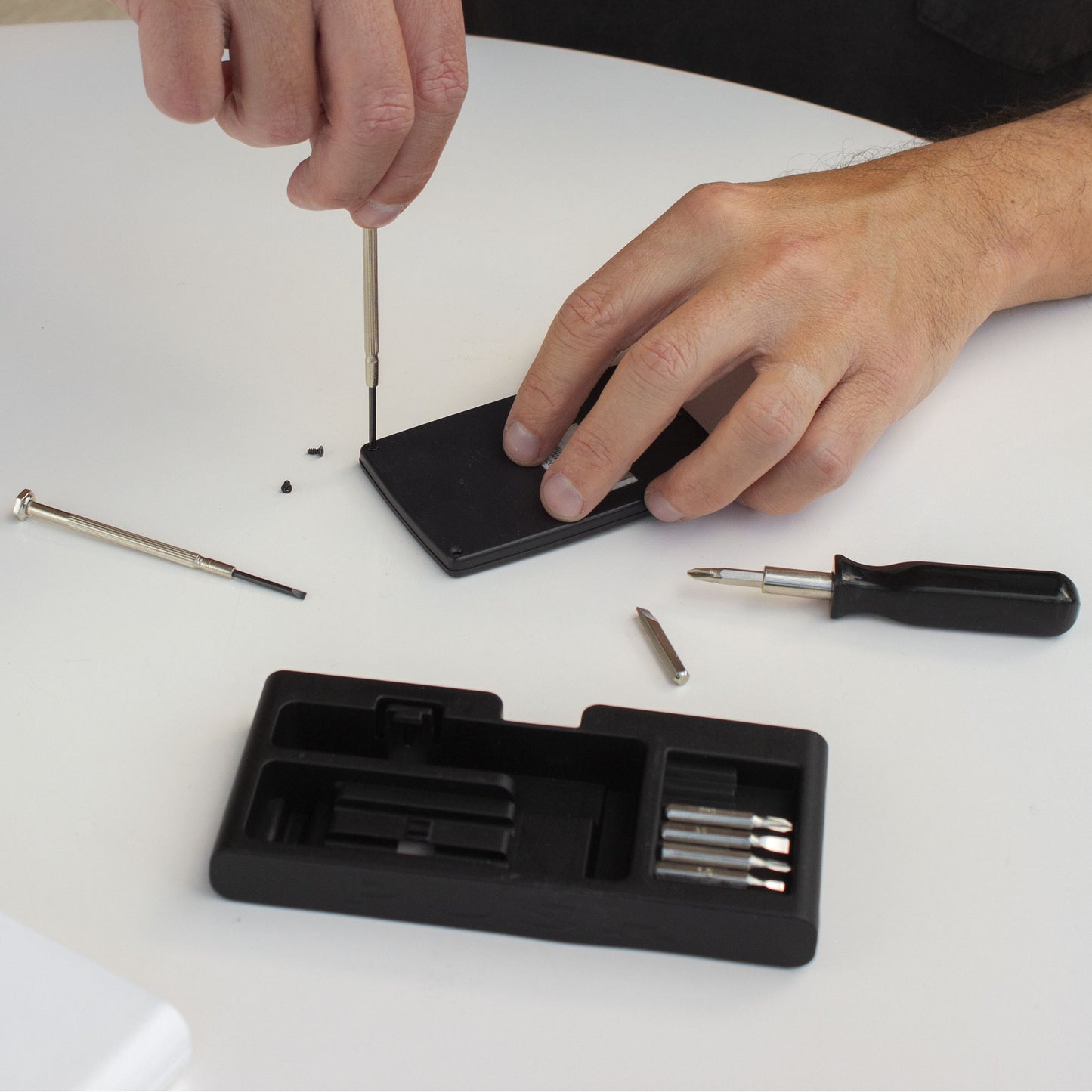 SET DE DESTORNILLADORES "BOB"